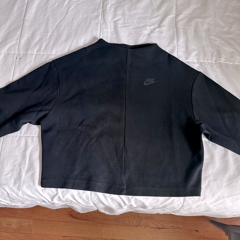 Nike Pullover - image 1